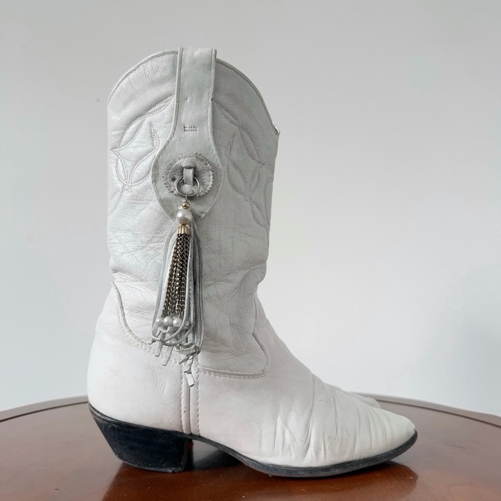 Vintage Laredo Women’s Tassel White Leather Western Cowboy Boots | US 6